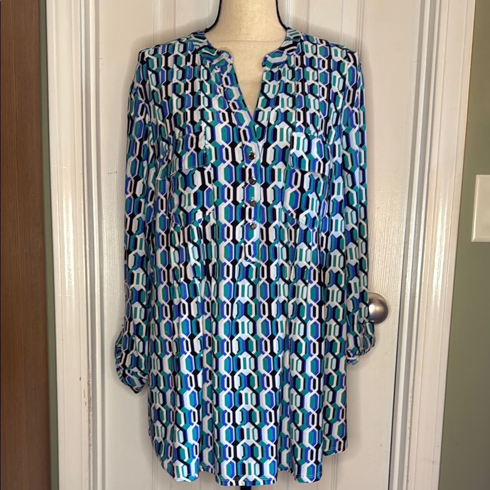 Cocomo Blue and White Graphic Relaxed Blouse